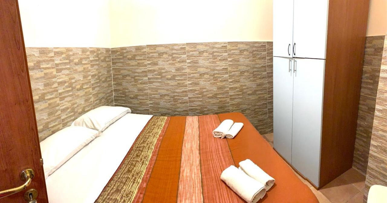 شقة Holiday House San Biagio,41 نابولي المظهر الخارجي الصورة
