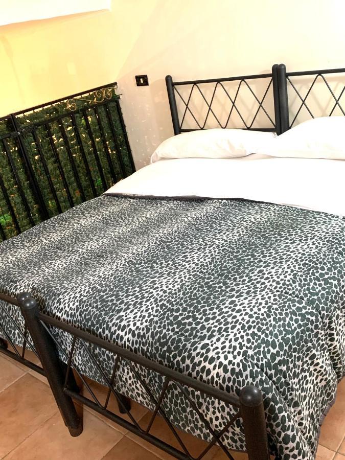 شقة Holiday House San Biagio,41 نابولي المظهر الخارجي الصورة