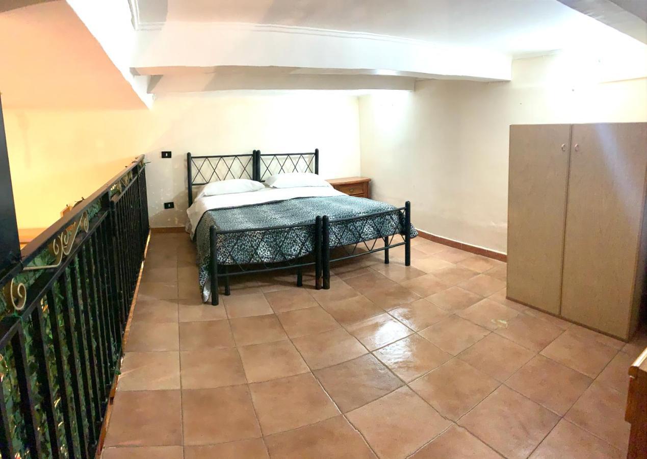 شقة Holiday House San Biagio,41 نابولي المظهر الخارجي الصورة